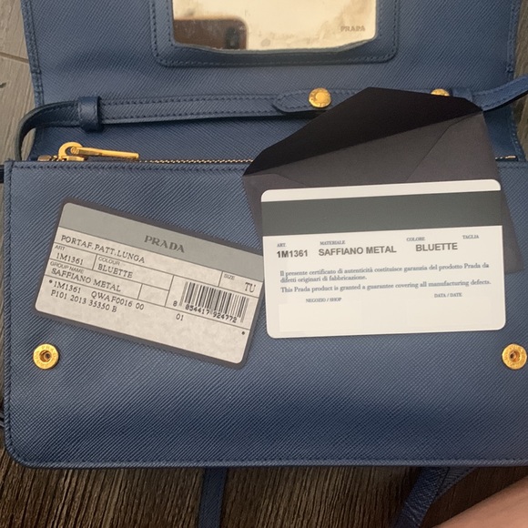 Prada blue clutch wallet on chain with removable strap - Picture 6 of 8